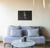 Minimalist Çiçek Dalı Çerçeveli Tablo Siyah Fon Üzerine Beyaz Çiçek Sanatı  Duvar Dekoru  30x42 cm - 2