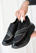 Keita Siyah Rugan Streç Detaylı Siyah Tabanlı Spor Ayakkabı thumbnail 1
