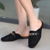 BİÇOMİ Emert Siyah Örgülü Terlik thumbnail 4