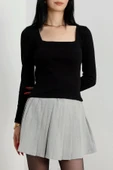 BİÇOMİ Çerçeve yaka kaşkorse bluz siyah thumbnail 1