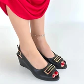 BİÇOMİ Mamba Siyah Cilt Dolgu Topuk Ayakkabı thumbnail 4