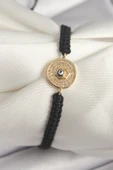 Pirinç Gold Renk Zirkon Taşlı Nazar Boncuk İşleme Makrome Asansörlü Model Kadın Bileklik - 1