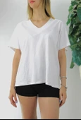 Geniş V yaka Tişört Beyaz - 1090.35 thumbnail 1