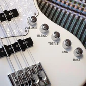 CORT NJS4BK BASS GİTAR, 4 TELLİ, ÇANTALI, SİYAH thumbnail 3