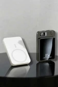iOS Uyumlu 22.5W Hızlı Şarj Magsafe Powerbank Dijital Göstergeli 10.000 mAh thumbnail 1