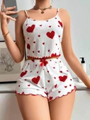 Litae Pamuklu Beyaz Üstüne Kırmızı Kalp Desenli Askılı Şortlu Pijama Takımı thumbnail 2