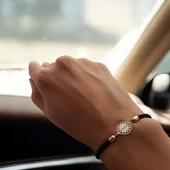 İsme Özel Güneş Motifli Siyah Örgü İpli 14 Ayar Altın Plakalı Hediye Bileklik-321 thumbnail 1