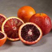 Tüplü Aşılı Blood Orange İçi Dışı Kırmızı Portakal Fidanı - 6