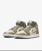 Jordan Air 1 Mid SE   HF4079-003 thumbnail 3