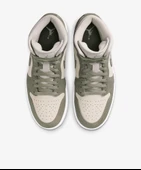 Jordan Air 1 Mid SE   HF4079-003 thumbnail 4