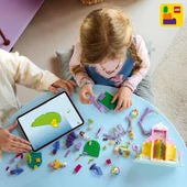 LEGO 11205  Gabby’s Dollhouse Tatlı Şekerleme Dağı ve Kedi Bahçesi thumbnail 7