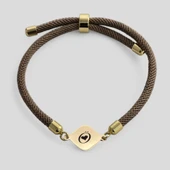 Harfe Özel 14 Ayar Altın Plakalı Eşkenar Dörtgenli Kahverengi Örgü İpli Hediye Bileklik-332 thumbnail 1