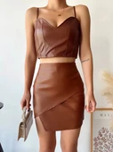 Kapaklı asimetrik model deri etek kahve s240106 thumbnail 1