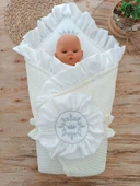 Yenidoğan Piramitland Soft Taç Nakışlı Bebek Battaniyesi Kundak thumbnail 1
