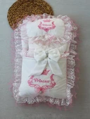 Yenidoğan Nil Taç Nakışlı Kundaklı Trilüks 3lü Alt Açma Seti thumbnail 2