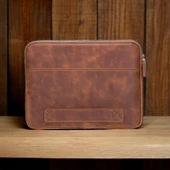 Awe 14 inç MacBook Ve Pc Uyumlu Deri Kılıf TN2 Kahve - 1