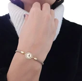 Harfe Özel 14 Ayar Altın Plakalı Güneş Figürlü Kahverengi İpek Örgülü Hediye Bileklik-338 thumbnail 2