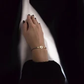 Harfe Özel 14 Ayar Altın Plakalı Kalp Motifli Kahverengi İpek Örgülü Hediye Bileklik-347 thumbnail 2