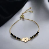 Harfe Özel 14 Ayar Altın Plakalı Kalp Motifli Zincirli Siyah Taş Desenli Hediye Bileklik-351 thumbnail 1