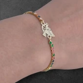 İsme Özel Kuş Motifli Zincirli Renkli Taş Desenli 14 Ayar Altın Plakalı Hediye Bileklik-353 thumbnail 2