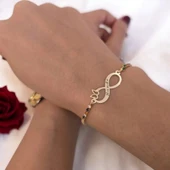 İsme Özel Sonsuzluk ve Kelebek Motifli Zincirli Renkli Taş Desenli 14 Ayar Altın Plakalı Hediye Bileklik-358 thumbnail 1