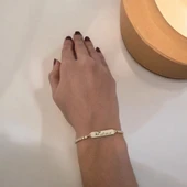 İsme Özel Dikdörtgen Motifli Zincirli Beyaz Taş Desenli 14 Ayar Altın Plakalı Hediye Bileklik-355 thumbnail 2