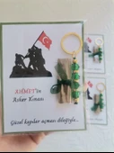 64 Adet Kişiye Özel Asker Kına Hatırası Dağıtmalık Hediyelik Yeşil Anahtarlık ve Paketlenmiş Kına - 7