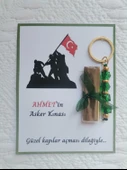 64 Adet Kişiye Özel Asker Kına Hatırası Dağıtmalık Hediyelik Yeşil Anahtarlık ve Paketlenmiş Kına - 1