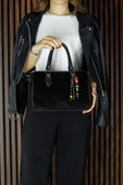 Erkan Saçmacı Siyah Hakiki Dana Süet Fermuarlı İç Cepli Askılı Boncuk Aksesuarlı Günlük Büyük Boy Omuz Çantası - 4