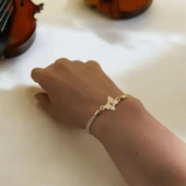 Harfe Özel 14 Ayar Altın Plakalı Kelebek Figürlü Hasır Kordonlu Hediye Bileklik-366 thumbnail 1