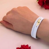 Sembole Özel Hakiki Beyaz Derili 14 Ayar Altın Plakalı Yaprak Figürlü Hediye Bileklik-376 thumbnail 1