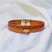 Harfe Özel 14 Ayar Altın Plakalı Kalp Motifli Doğal Kahverengi Derili Hediye Bileklik-374 thumbnail 1