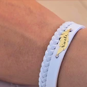 İsme Özel Yaprak Figürlü Hakiki Beyaz Derili 14 Ayar Altın Plakalı Hediye Bileklik-376 thumbnail 3