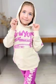 Kız Çocuk Üzeri New York Yazı Detaylı Bilekleri Manşetli Sweatshirt Mor Eşofman Takım thumbnail 2
