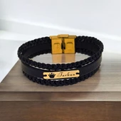 İsme Özel Taç Motifli Hakiki Siyah Derili 14 Ayar Altın Plakalı Hediye Bileklik-397 thumbnail 1