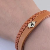 Sembole Özel Doğal Kahverengi Derili 14 Ayar Altın Plakalı Kalp Figürlü Hediye Bileklik-401 thumbnail 3