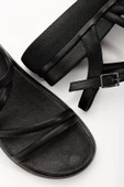 24422-844 Siyah Dolgu Topuk Kadın Sandalet thumbnail 5