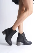 LARISSA Fermuarlı Ortopedik Taban Topuklu Kadın Bot  CST - Siyah thumbnail 4