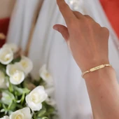 İsme Özel Dikdörtgen Motifli Hasır Kordonlu 14 Ayar Altın Plakalı Hediye Bileklik-402 thumbnail 2