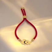 Sembole Özel Kırmızı Örgü İpli 14 Ayar Altın Plakalı Bulut Figürlü Hediye Bileklik-406 thumbnail 1