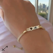 Burca Özel Kalp Figürlü Hasır Kordonlu 14 Ayar Altın Plakalı Hediye Bileklik-414 thumbnail 2