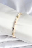 Pirinç Gold Renk Zirkon Taşlı Kadın Bileklik - 1
