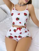Kadın Beyaz Çilek desenli Şortlu Pijama Takımı 5053 - 3