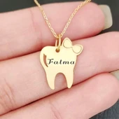 İsme Özel Diş ve Fiyonk Motifli Altın Renkli Zincirli 14 Ayar Altın Plakalı Hediyelik Kolye-450 thumbnail 2
