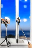 Selfie Çubuğu Tripod Kumandalı Telefon Tutucu Siyah - 4