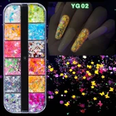 Karanlıkta Parlayan Floresan Tırnak Süsleme Folyo Pulları Kelebekler Yıldızlar Nail Art thumbnail 1