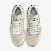Nike Air Jordan 1 Low SE  ...   HQ3440-101 thumbnail 4