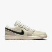Nike Air Jordan 1 Low SE  ...   HQ3440-101 thumbnail 1