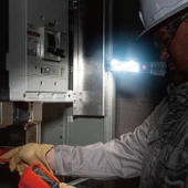 PANTHER PT-8810 Usb Şarjlı El Feneri thumbnail 3