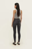 Stradivarius 1400 Regular waist skinny jean thumbnail 3